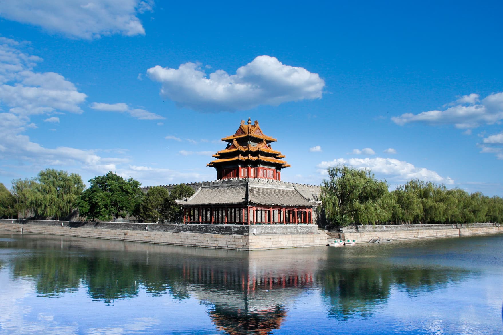 还在北京的时候拍的角楼，照片如同我记忆里的北京一样清澈